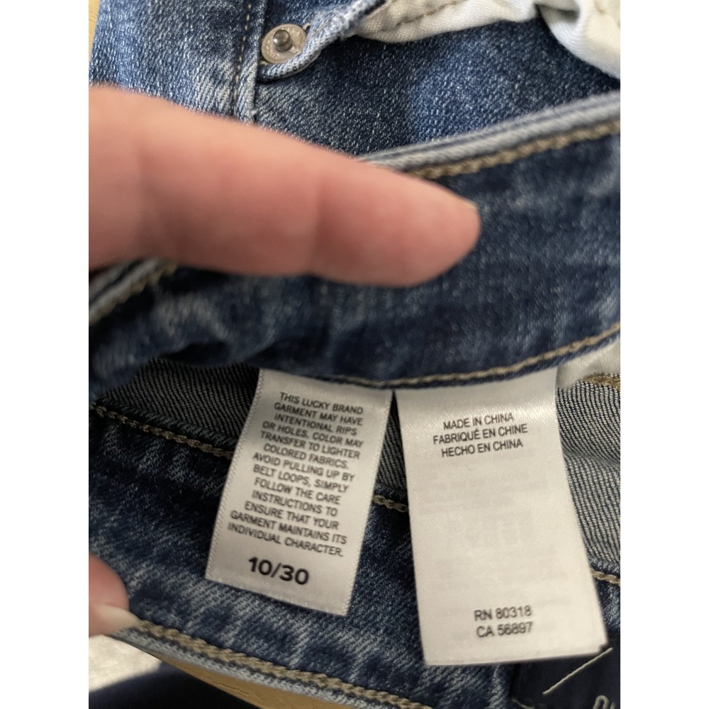Lucky Brand shorts 10 casual summer demin chic blue stretch 5 pocket roll up - Picture 5 of 5